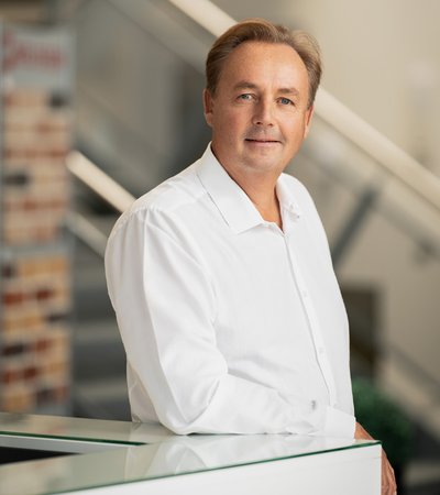Portrait Geschäftsführer Ingo Stoll